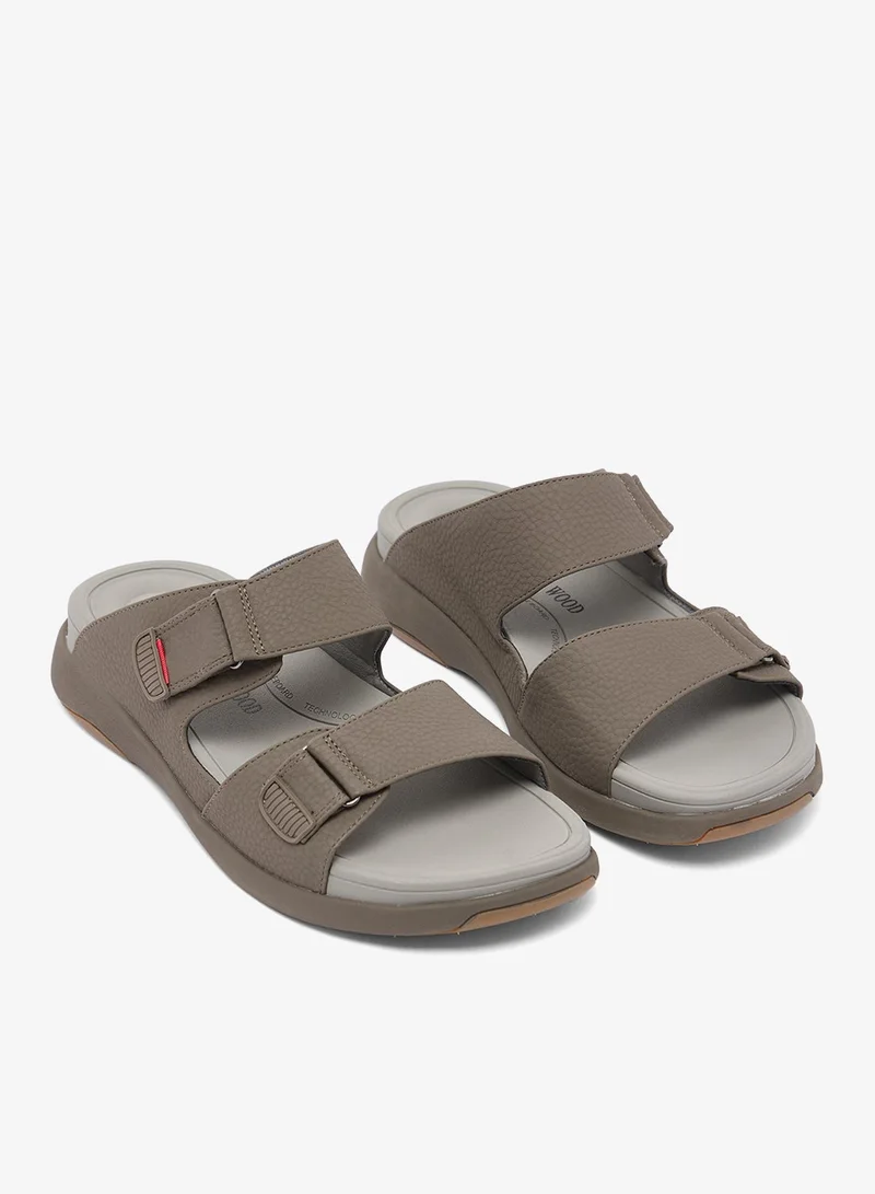 روبرت وود شبشب رجالي بتصميم عربي